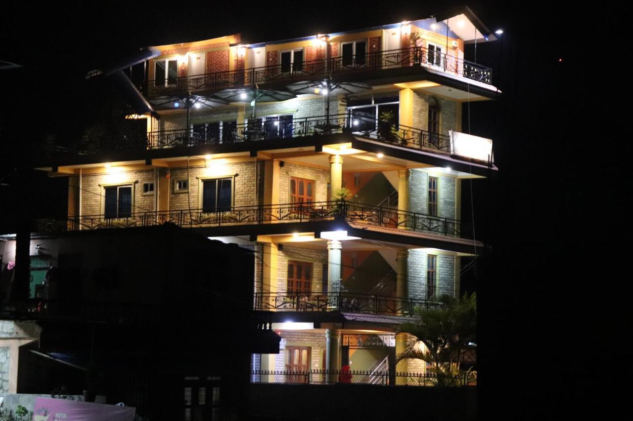Hotel Young'S Stupa Ranipauwa Exterior photo